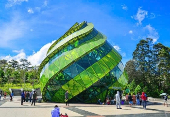 Da Lat Park Square thumb