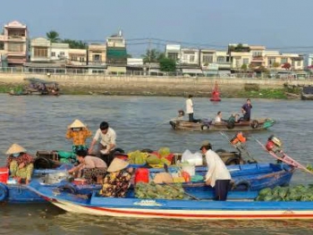 Floating market thumb